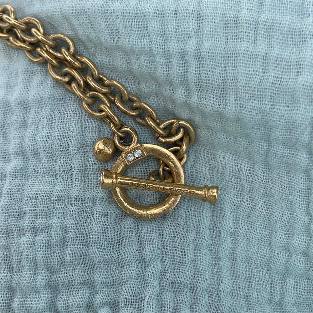 Judith Leiber choker